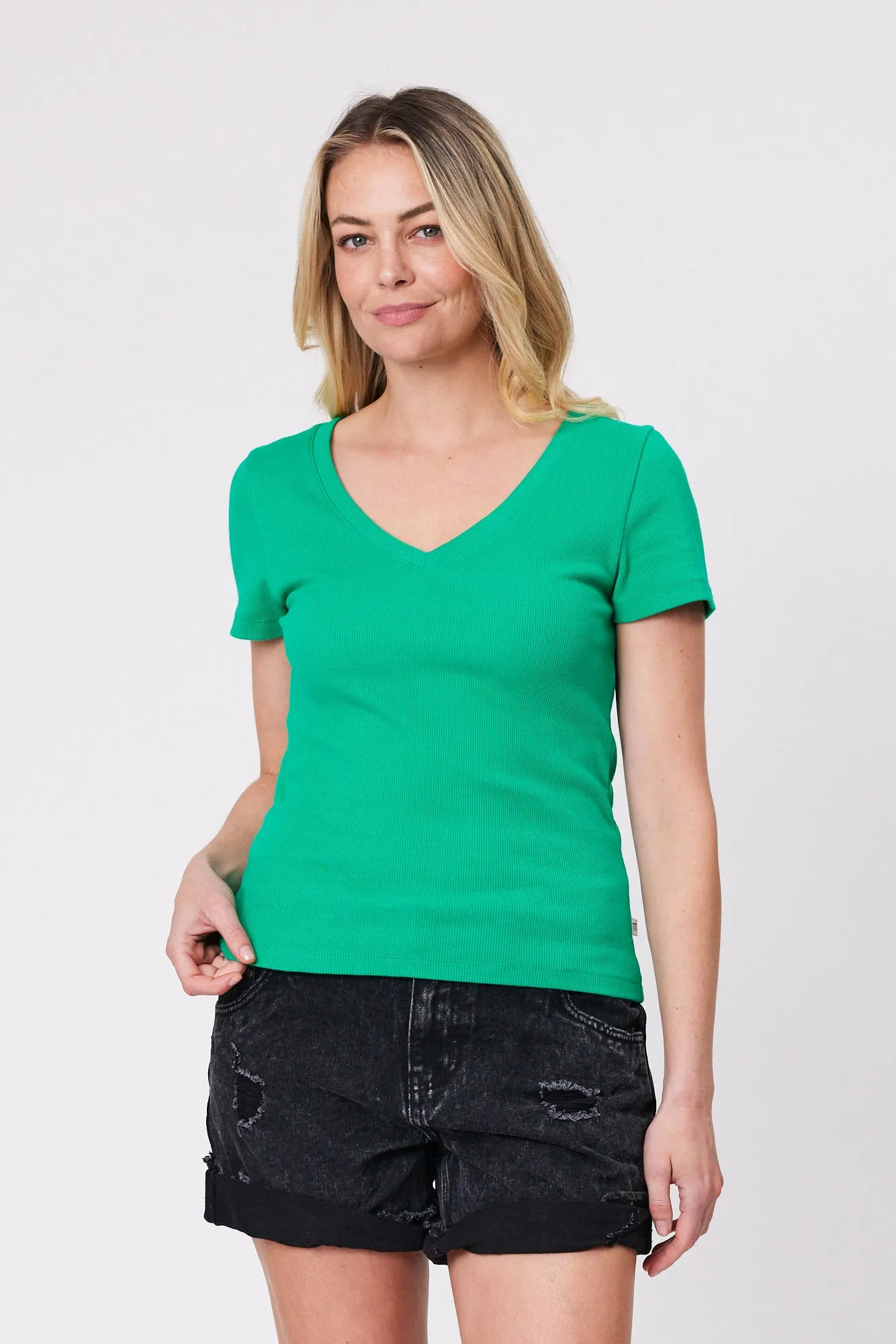 Shine On Essentials Rib V Neck Tee Green